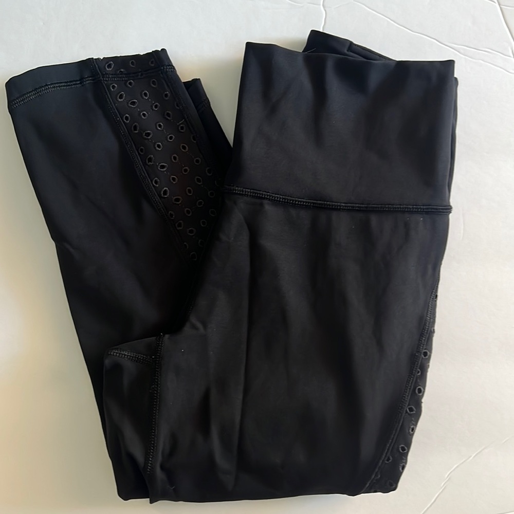 Lululemon Capri leggings size 4